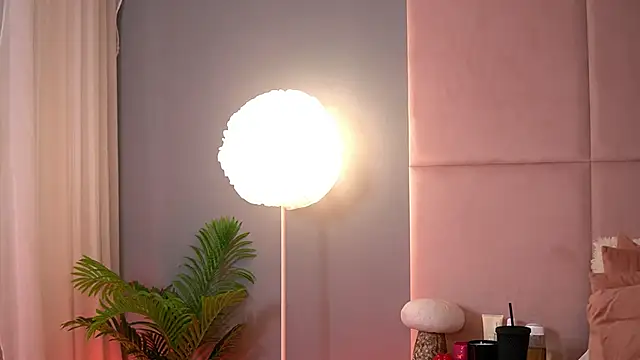 AlmaLuv online show from 24, 3, 2026