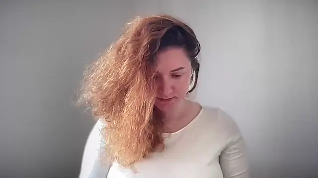 Foxy and classy online show from 26, 4, 2026