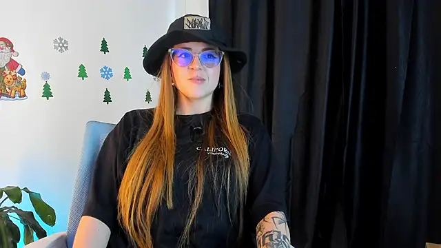 Snapshot of tekila__ chatting on 13, 12, 2024 tekila online show from 13, 12, 2024