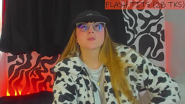 Snapshot of tekila__ chatting on 16, 10, 2025 tekila online show from 16, 10, 2025