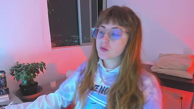 tekila   online show from 7, 4, 2026