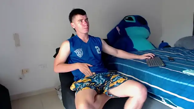 Snapshot of harry_greg21 chatting on 4, 11, 2025 harry greg21 online show from 4, 11, 2025