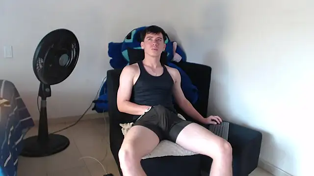 Snapshot of harry_greg21 chatting on 20, 2, 2026 harry greg21 online show from 20, 2, 2026