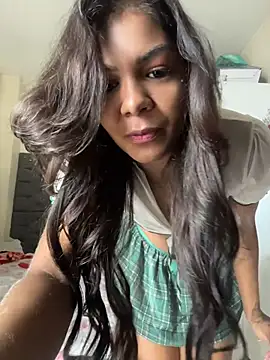 Indiazinhax online show from 14, 4, 2026