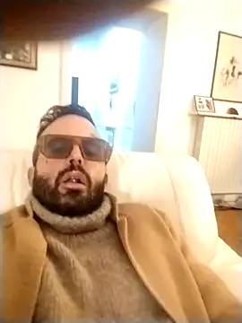 Snapshot of mistermaseratidick chatting on 4, 12, 2024 mistermaseratidick online show from 4, 12, 2024