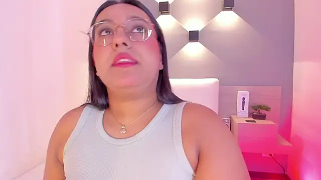 Snapshot of ellamontoya chatting on 29, 1, 2025 ellamontoya online show from 29, 1, 2025