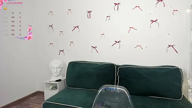 Snapshot of miissblonde chatting on 7, 2, 2025 miissblonde online show from 7, 2, 2025