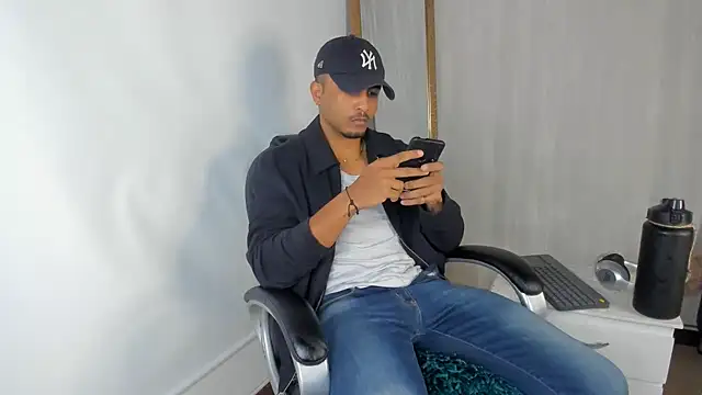 Mateo Reales online show from 23, 1, 2025