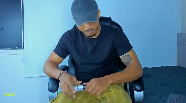 Mateo Reales online show from 30, 1, 2025