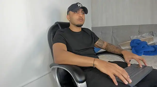 Mateo Reales online show from 1, 3, 2025