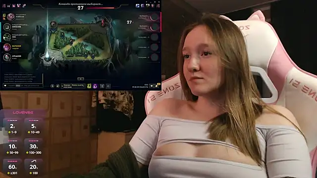 MoonlishSiren online show from 28, 9, 2025