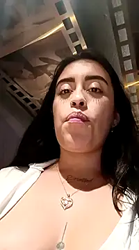 Snapshot of Freyja300 chatting on 18, 12, 2024 Freyja300 online show from 18, 12, 2024