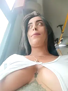 Snapshot of Freyja300 chatting on 5, 2, 2025 Freyja300 online show from 5, 2, 2025