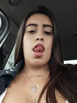 Snapshot of Freyja300 chatting on 24, 10, 2025 Freyja300 online show from 24, 10, 2025