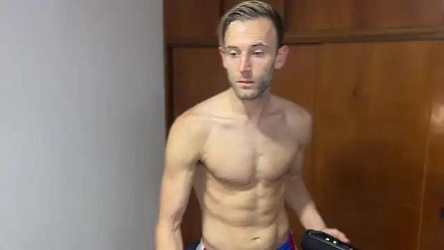 Snapshot of aquilesmade chatting on 7, 12, 2024 aquilesmade online show from 7, 12, 2024