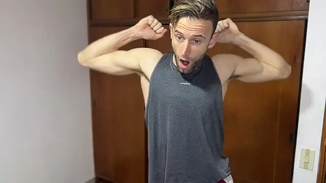 Snapshot of aquilesmade chatting on 28, 12, 2024 aquilesmade online show from 28, 12, 2024