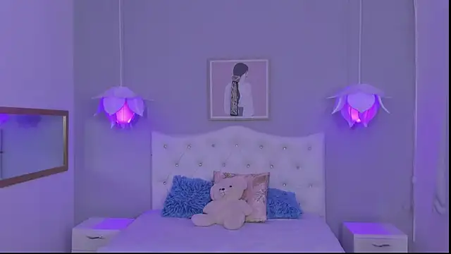 Lisa7 7 online show from 12, 11, 2025