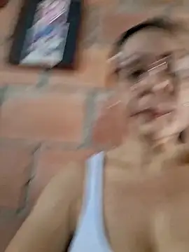 Mia-funny20 online show from 14, 11, 2025