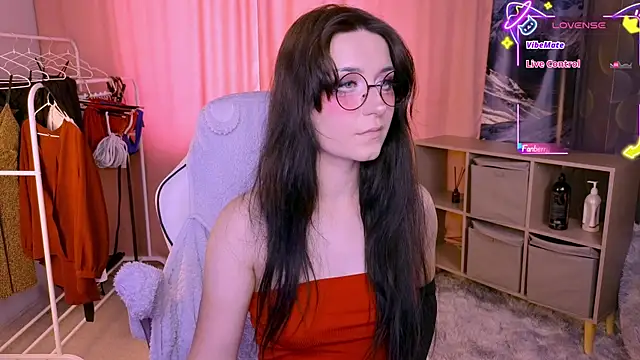 Molly Sunshine online show from 27, 9, 2025