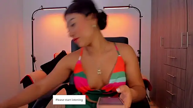 Snapshot of cloy_baby__ chatting on 7, 11, 2025 cloy baby online show from 7, 11, 2025