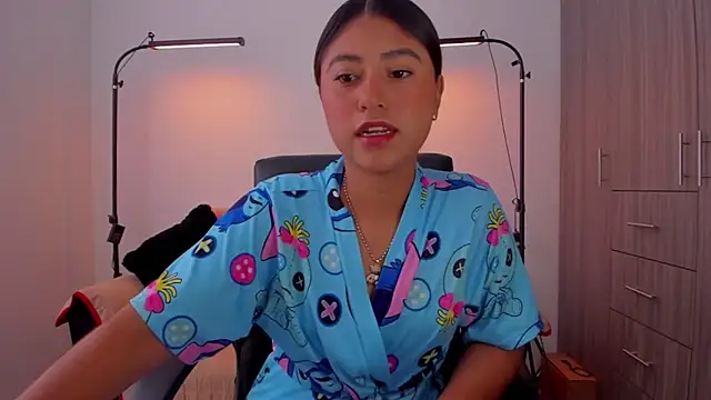 cloy baby   online show from 23, 2, 2026