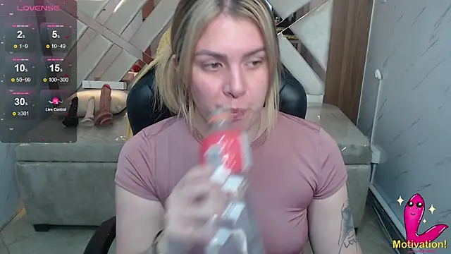 Paula b  online show from 17, 6, 2026