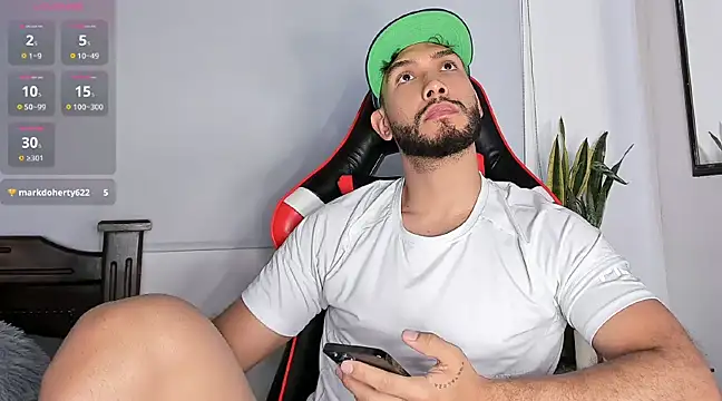 Snapshot of sanjuan01 chatting on 13, 12, 2024 sanjuan01 online show from 13, 12, 2024