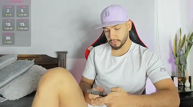 Snapshot of sanjuan01 chatting on 23, 12, 2024 sanjuan01 online show from 23, 12, 2024