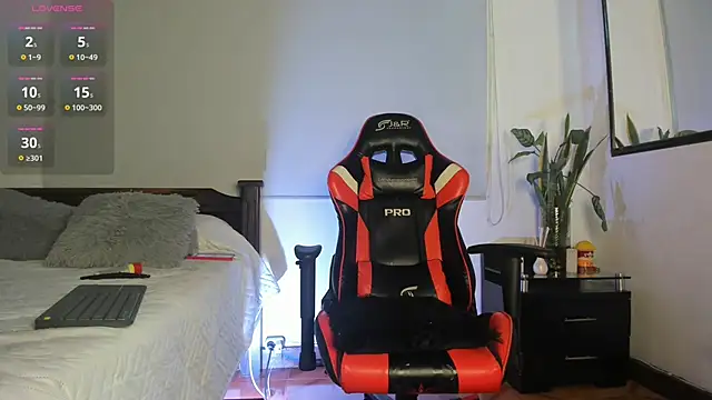 Snapshot of sanjuan01 chatting on 11, 3, 2025 sanjuan01 online show from 11, 3, 2025