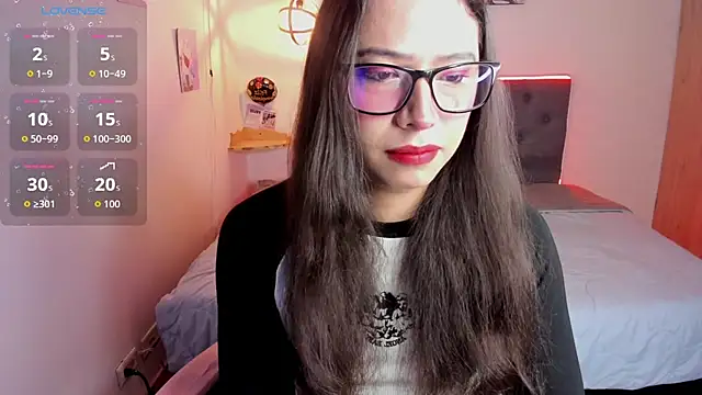 Snapshot of paula_kawaiifu_ chatting on 27, 10, 2025 paula kawaiifu  online show from 27, 10, 2025