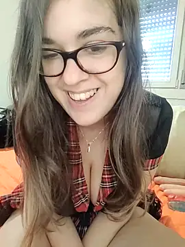 Miachan LaGattinaVogliosa online show from 3, 10, 2025