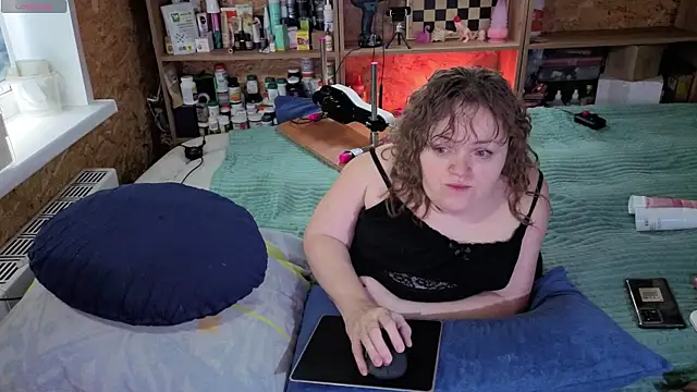 MiniNatalie online show from 14, 11, 2025