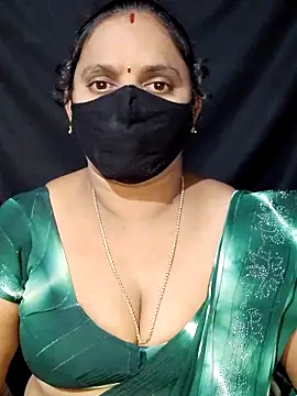 vintage-vibs online show from 13, 2, 2025