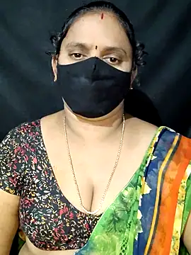 vintage-vibs online show from 5, 3, 2025