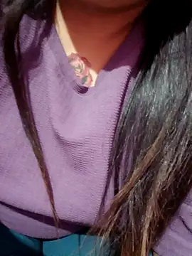 Snapshot of SHUBHI880 chatting on 9, 11, 2025 SHUBHI880 online show from 9, 11, 2025