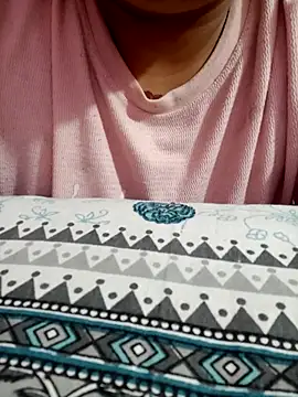 Snapshot of SHUBHI880 chatting on 28, 11, 2025 SHUBHI880 online show from 28, 11, 2025