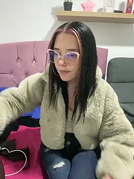 Isabella 21x online show from 12, 2, 2025