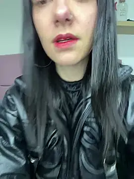 Isabella 21x online show from 4, 3, 2025
