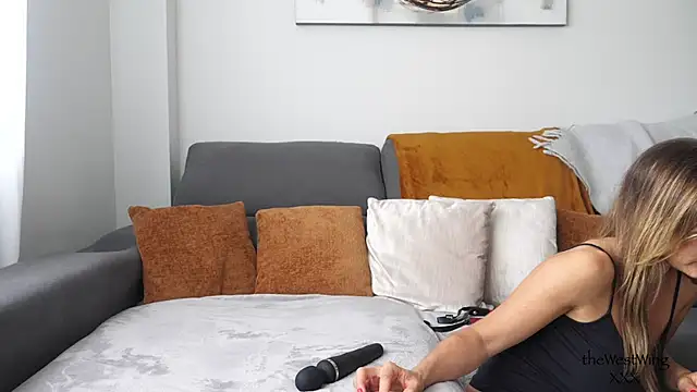 thewestwingxxxxx online show from 22, 3, 2025