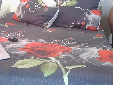 Snapshot of curvysexybody chatting on 20, 3, 2026 curvysexybody online show from 20, 3, 2026