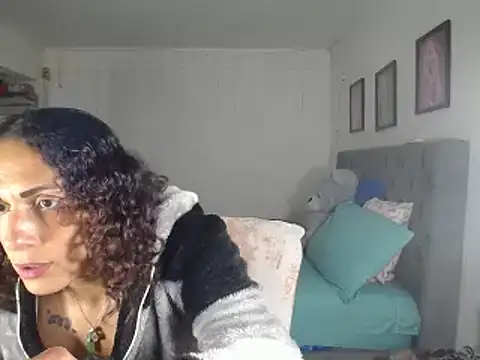 Corina hot online show from 22, 3, 2025