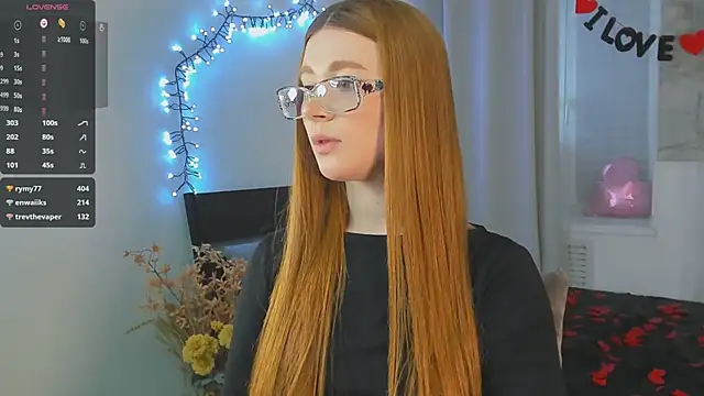 Freckle Diyana online show from 16, 2, 2025