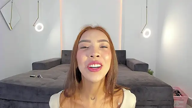 Snapshot of tinymoon- chatting on 12, 2, 2025 tinymoon- online show from 12, 2, 2025