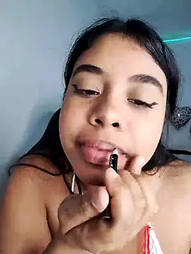 Snapshot of Fanny_Klean chatting on 26, 2, 2025 Fanny Klean online show from 26, 2, 2025