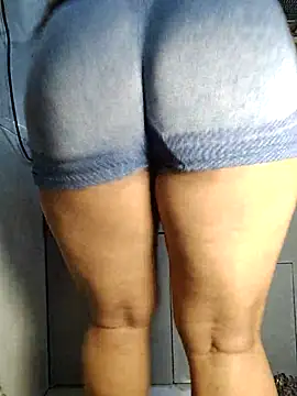 Snapshot of Manpreet_kaur21 chatting on 2, 10, 2025 Manpreet kaur21 online show from 2, 10, 2025