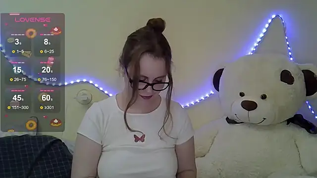 Sellya Houston online show from 3, 2, 2025