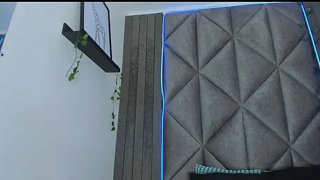 AmyPalmmer online show from 8, 11, 2025