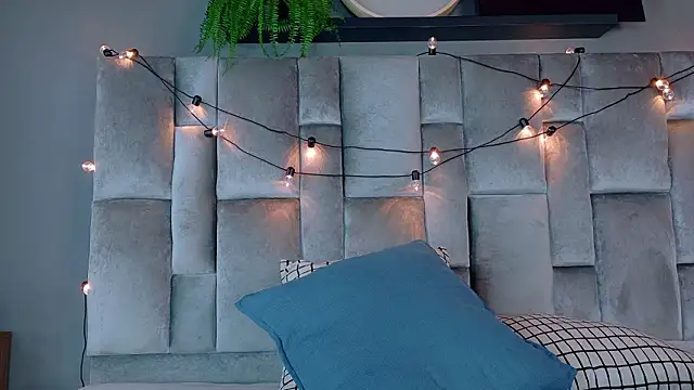 AmyPalmmer online show from 2, 2, 2026