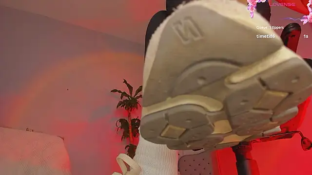 Snapshot of charlotte__grey chatting on 21, 3, 2026 charlotte grey online show from 21, 3, 2026