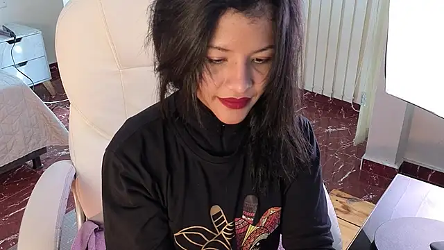 petite molly  online show from 7, 1, 2026